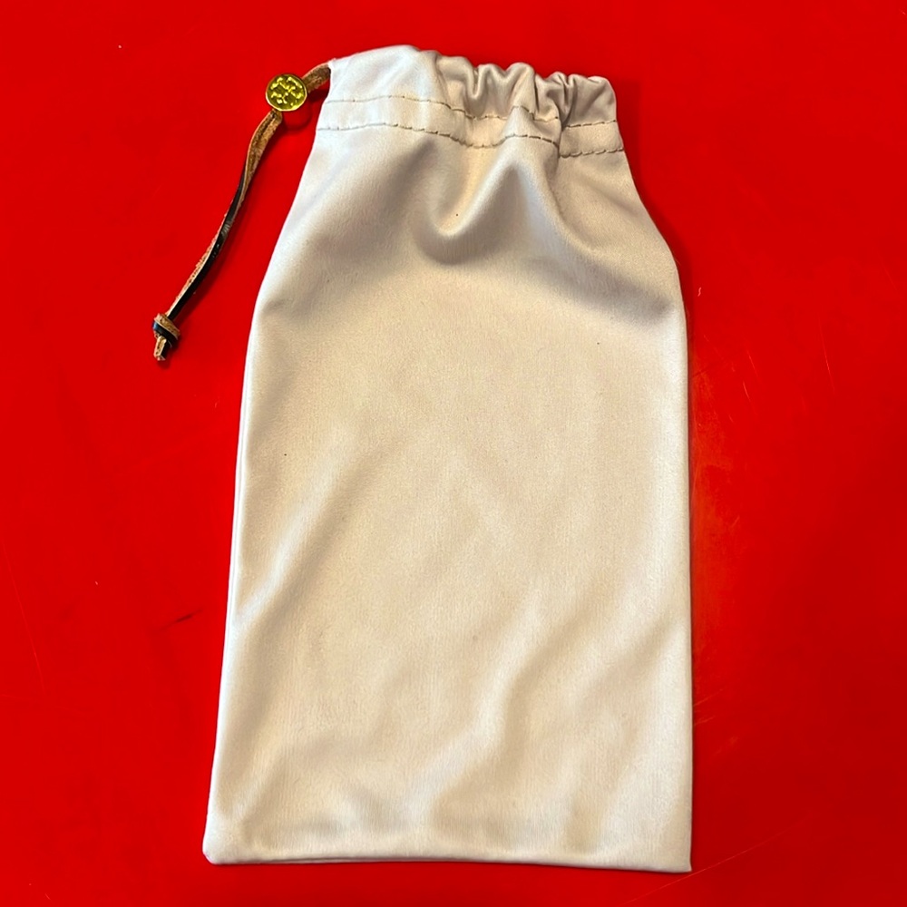 Tory Burch Soft Cream Sunglasses Pouch with TB Gold Charm